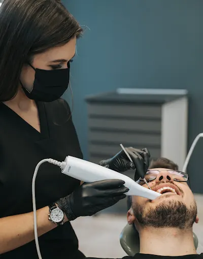 Dr Kittel Stomatolog Wrocław Digital Dentistry&Medicine